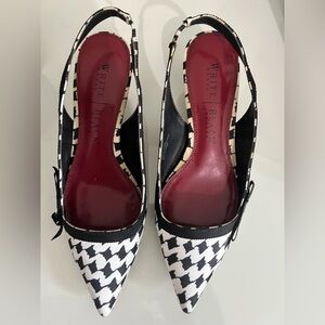 White House Black Market Women's Black and White Heels
